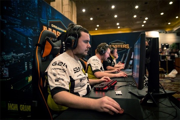 外线防守 外线防守