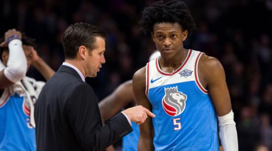 整个球队的 整个球队的