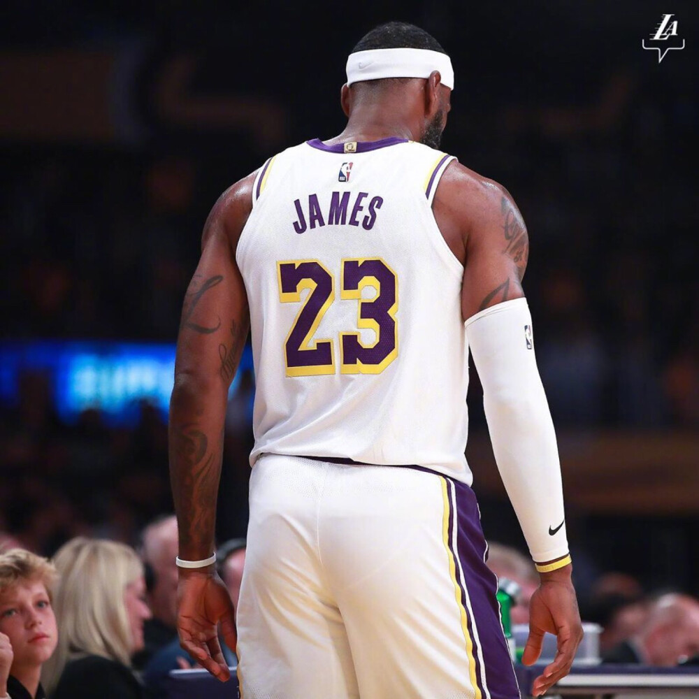 先锋与小龙 先锋与小龙